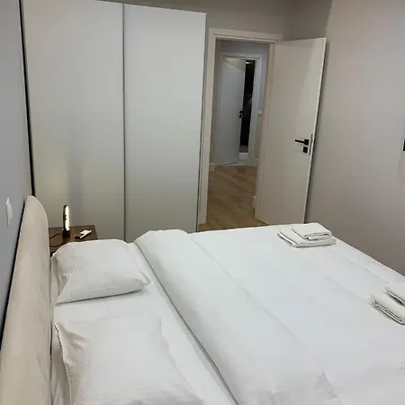 Central & Comfy Apartment 2Mins Walking From Metro Αθήνα Εξωτερικό φωτογραφία